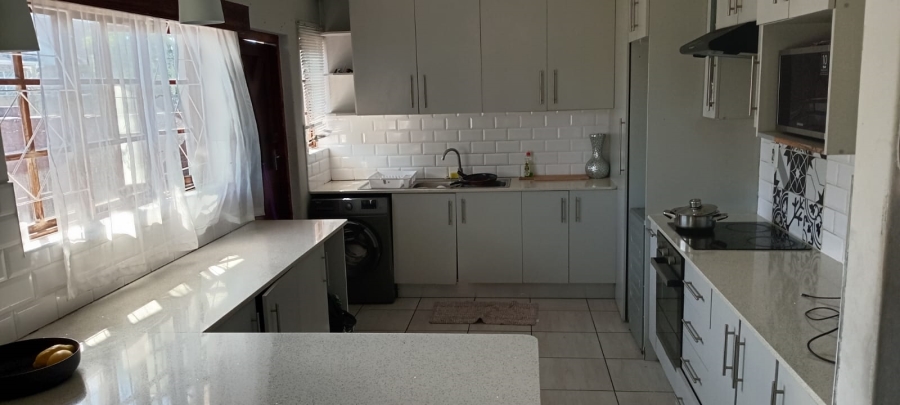 3 Bedroom Property for Sale in Haven Hills Eastern Cape